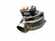 Вентилятор Junkers Ceraclass, Gaz 5000, Gaz 7000 (2 скорости) - 8716011297